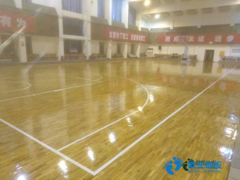學(xué)校籃球運(yùn)動(dòng)木地板施工流程