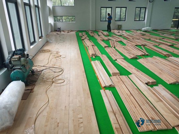 比賽場館運動木地板排行2